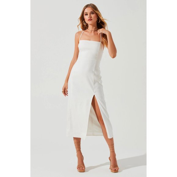 Astr Dresses & Skirts - NWT ASTR Women's Brayden Strappy Back Midi Dress